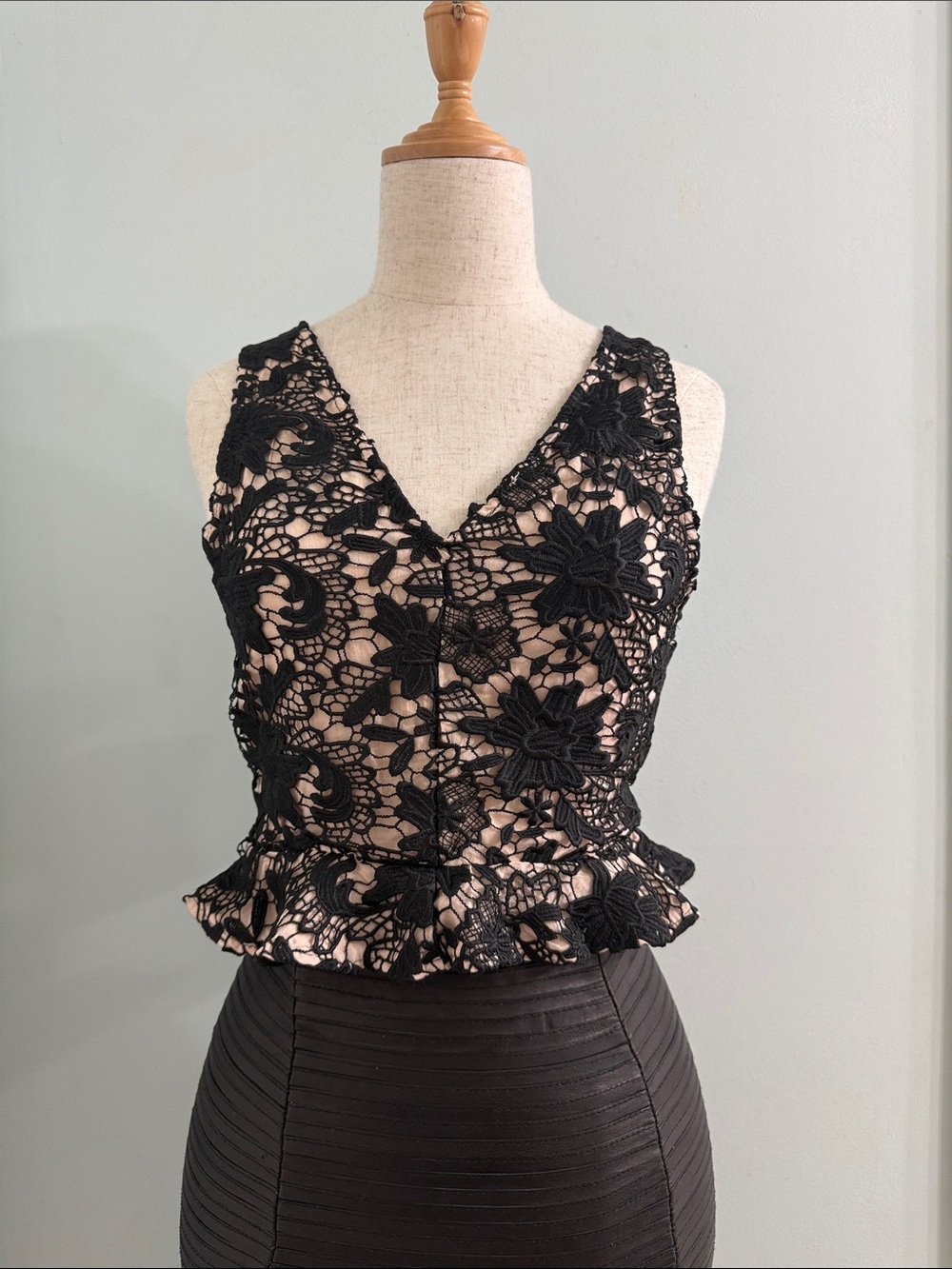New W/ Tag Nasty Gal Black Crochet Lace Nude Lining Peplum Top XS